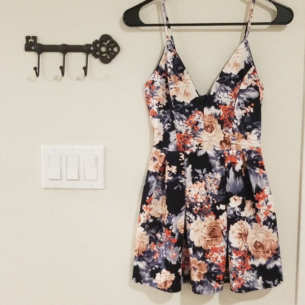 Floral mini dress